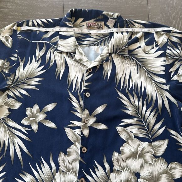 Tiki Classics Men’s Size L 100% Silk Hawaiian Button Up Shirt Navy Floral Casual - Picture 5 of 12